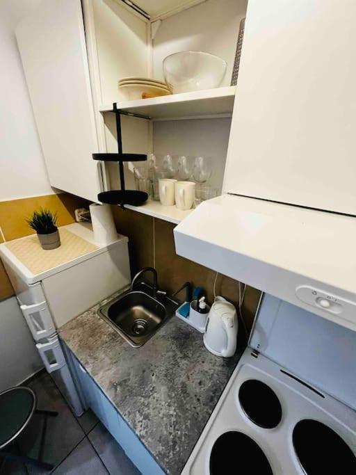 White Wolf Apartment *